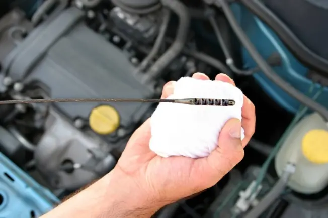 Qué pasa si se acaba el aceite del motor de un montacargas: Consecuencias y soluciones - Qué pasa si se gasta el aceite del motor que pasa si se acaba el aceite del motor montacargas - Qué pasa si se gasta el aceite del motor